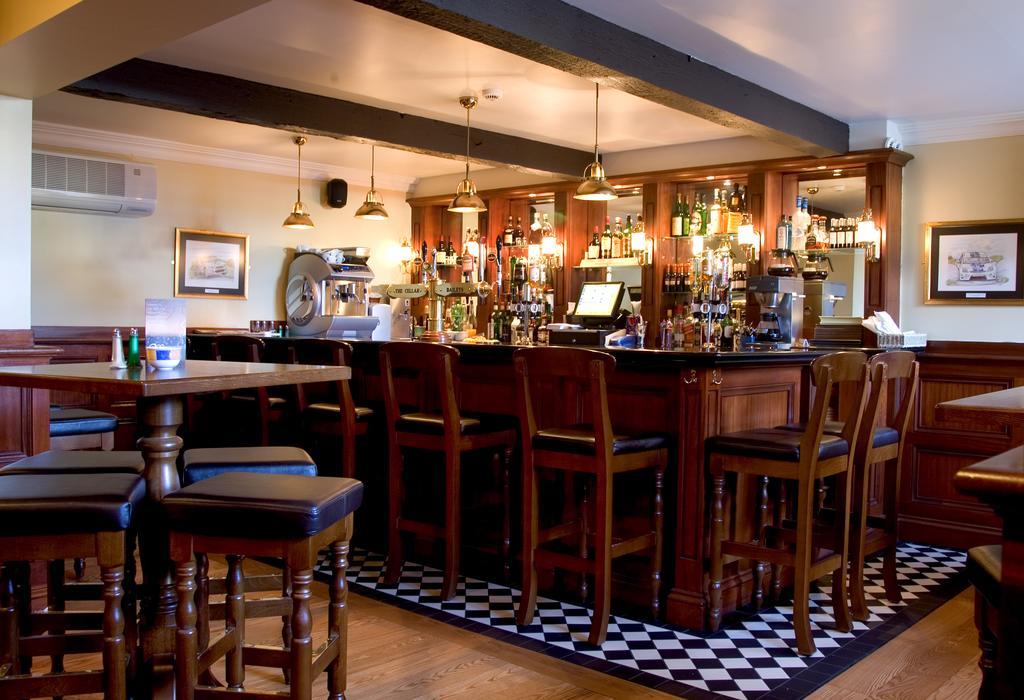Baileys Hotel Cashel Cashel  Exterior photo